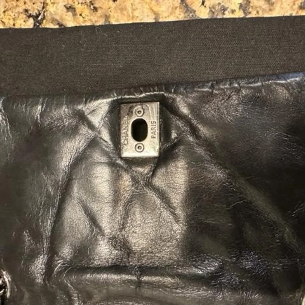 Gorgeous Chanel Black Flap Bag w/silver EUC - Picture 4 of 12